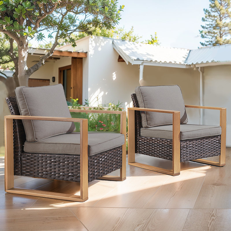 Suilmann Outdoor Lounge Chair, Brown, Gray