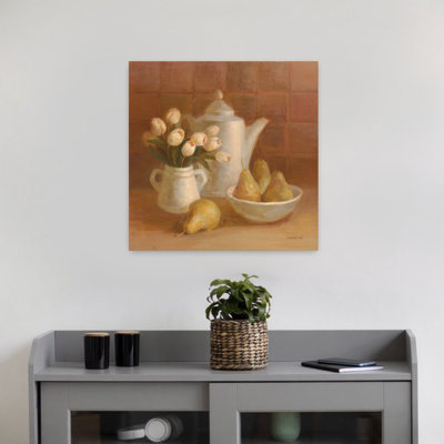 Ironstone avec tulipes