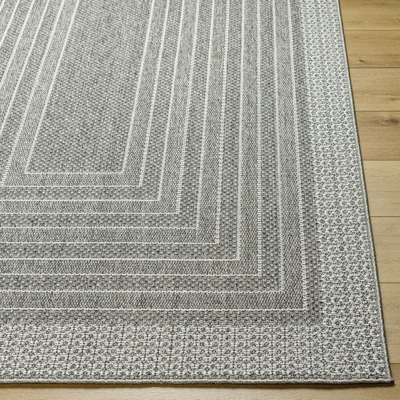 Geometric Indoor / Outdoor Rug, Rectangle 1'11" x 2'11"