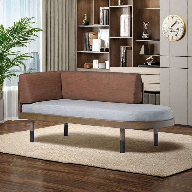 Chaise moderne en bois de frêne raffiné, Left Hand Facing