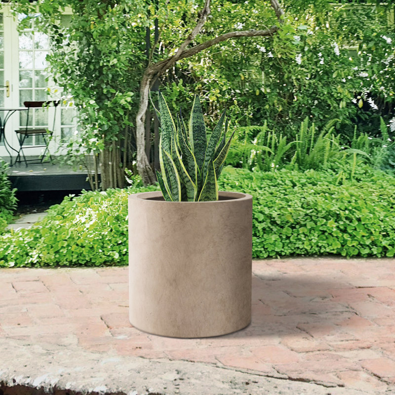 Pot à fleurs Ilfrod, H 12,5 po x l 12,5 po x P 12,5 po, Brun