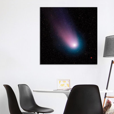 Image of Comet C/2001 Q4 (Neat) 1 Piece Wrapped Canvas Wall Art