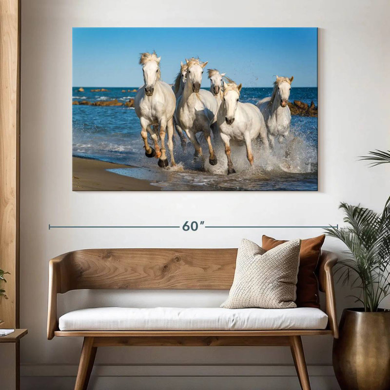 Brampt Camargue Horses, H 34 po x l 51 po