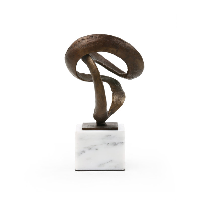 Hanya Sculpture