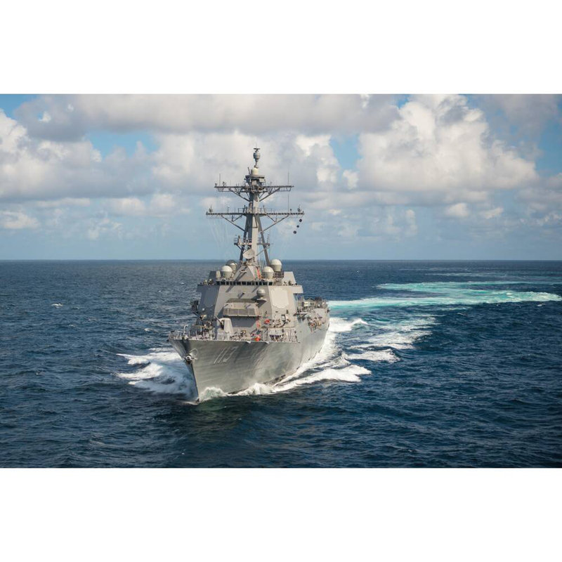USS John Finn (DDG-113) moyen, H 10 po x l 30 po x P 5 po