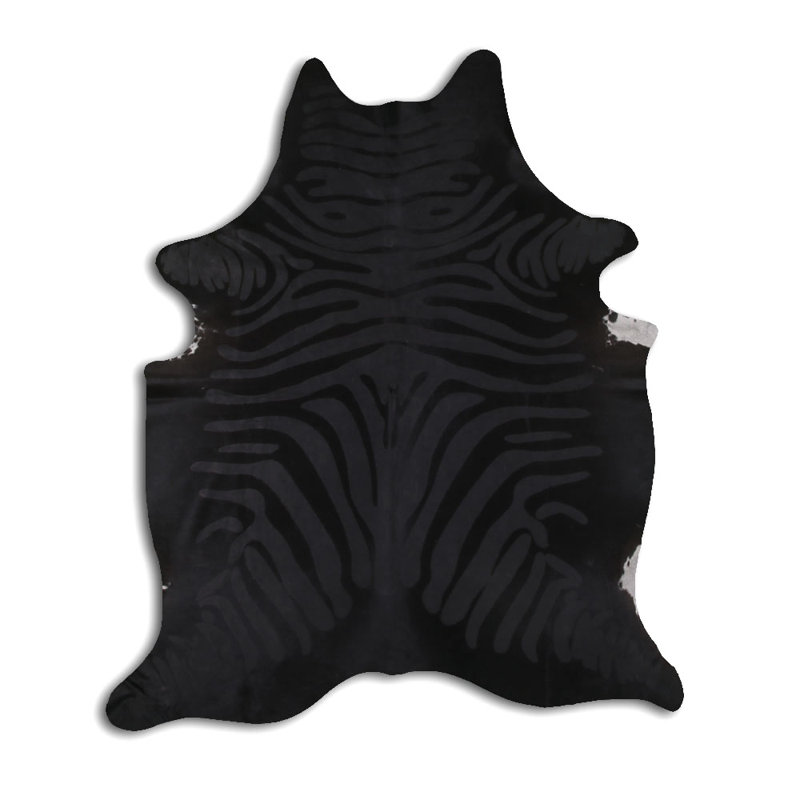 Tapis en peau de vache noir sur fond noir, Nouveauté 5 pi 8 po x 6 pi 7 po