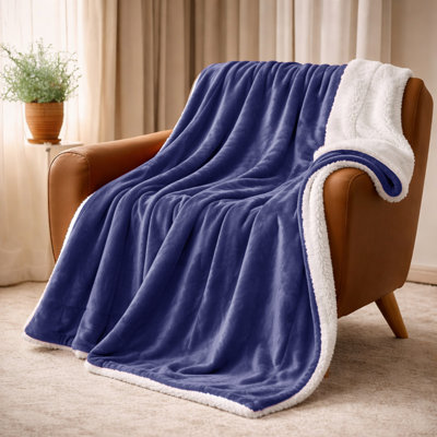 Reversible Sherpa Fleece & Faux Fur Thick Plush Blanket