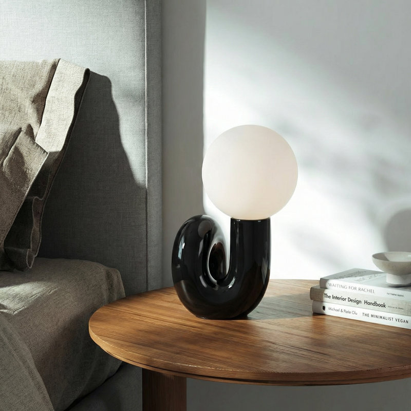Verda Resin Table Lamp, Black