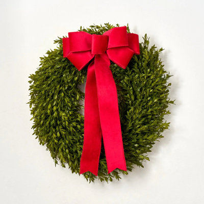 Realistic English Boxwood Leaf Christmas Wreath – 18" with Holiday Bow - Christmas Red Taffeta Ribbon
