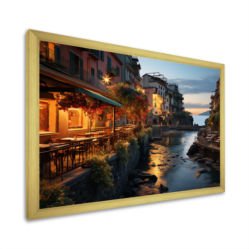 Beige Italy Cinque Terre II - Italy Canvas Art Print, H 24 po x l 32 po x P 1 po, Cadre doré à une seule photo