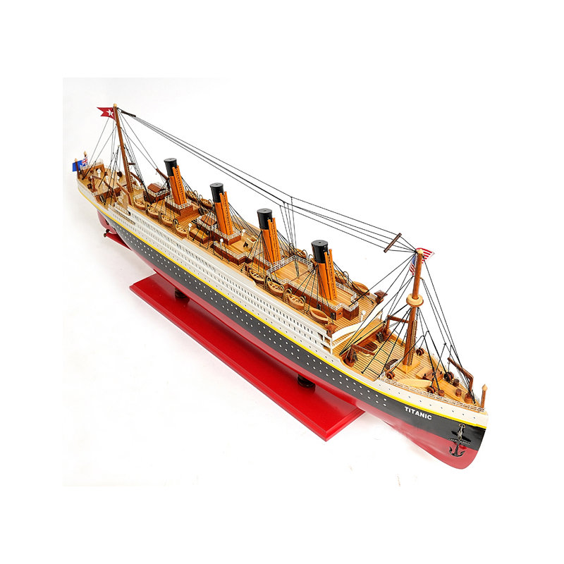 Bateau peint à modèle titanic