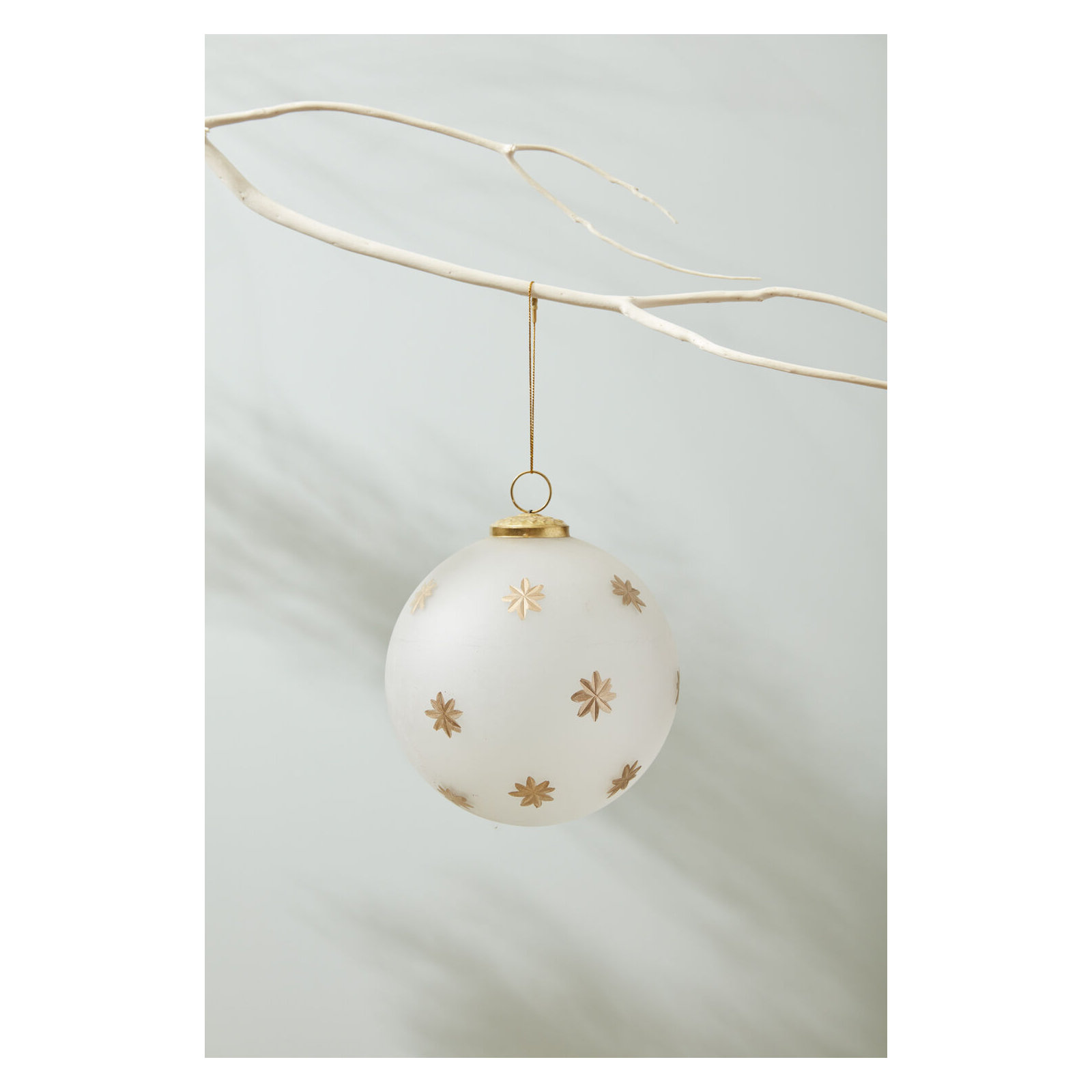 Stari North Star Ball Ornament, 6" H x 6" W x 6" D