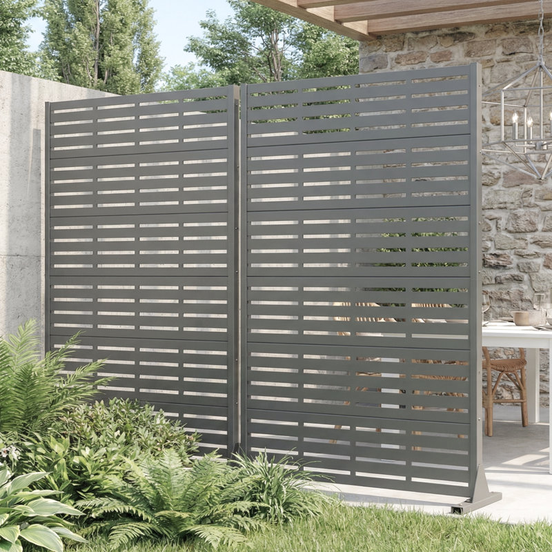Panneau de clôture en métal pour l'extérieur, 72" H x 47" W x 16" D, Gris