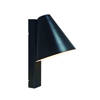 Steel Plug-in Flush Mounted Sconce