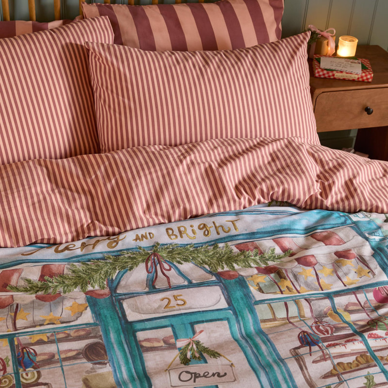 Merry & Bright No Pattern Duvet Cover Set, Double Duvet Cover + 2 Standard Pillowcases