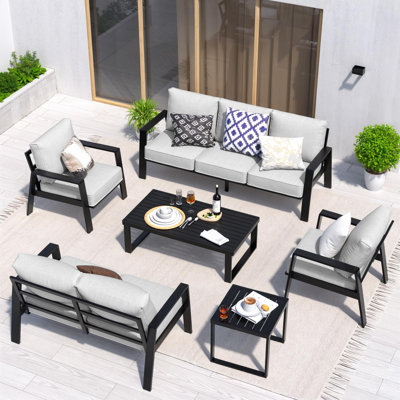Ensemble de mobilier de jardin moderne et résistant aux intempéries, composé de 5 pièces : canapé trois places, causeuse, fauteuils et table basse, gris pâle