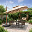 Parasol de luxe à grain de bois beige de 9 pieds avec structure en porte-à-faux décalée qui permet une rotation libre de 360 degrés.-1567208593