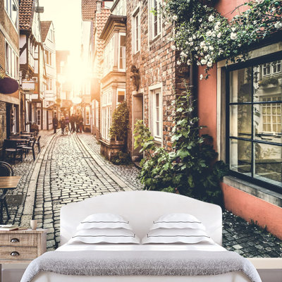 Grand papier peint auto-adhésif Old Town in Europe at Sunset