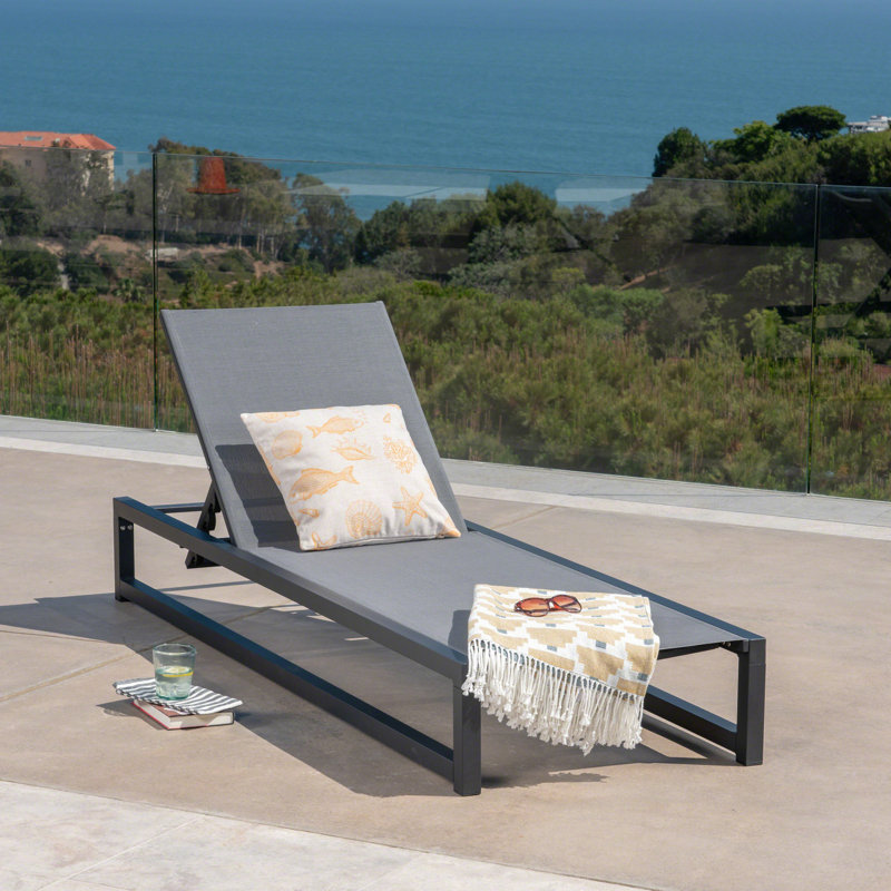 Chaise longue en filet respirant - Design pour le confort extérieur Finition noire réglable avec gris et style combinés
