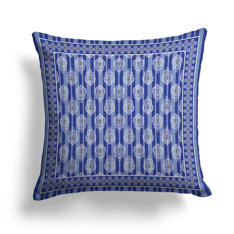 Coussin décoratif rayé à motif cachemire Dreamscape, H 16 po x l 16 po, Bleu / blanc
