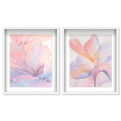 Watercolor Petals Set Framed Graphic Art
