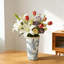 Vase à fleurs avec une bouche large-1236451412