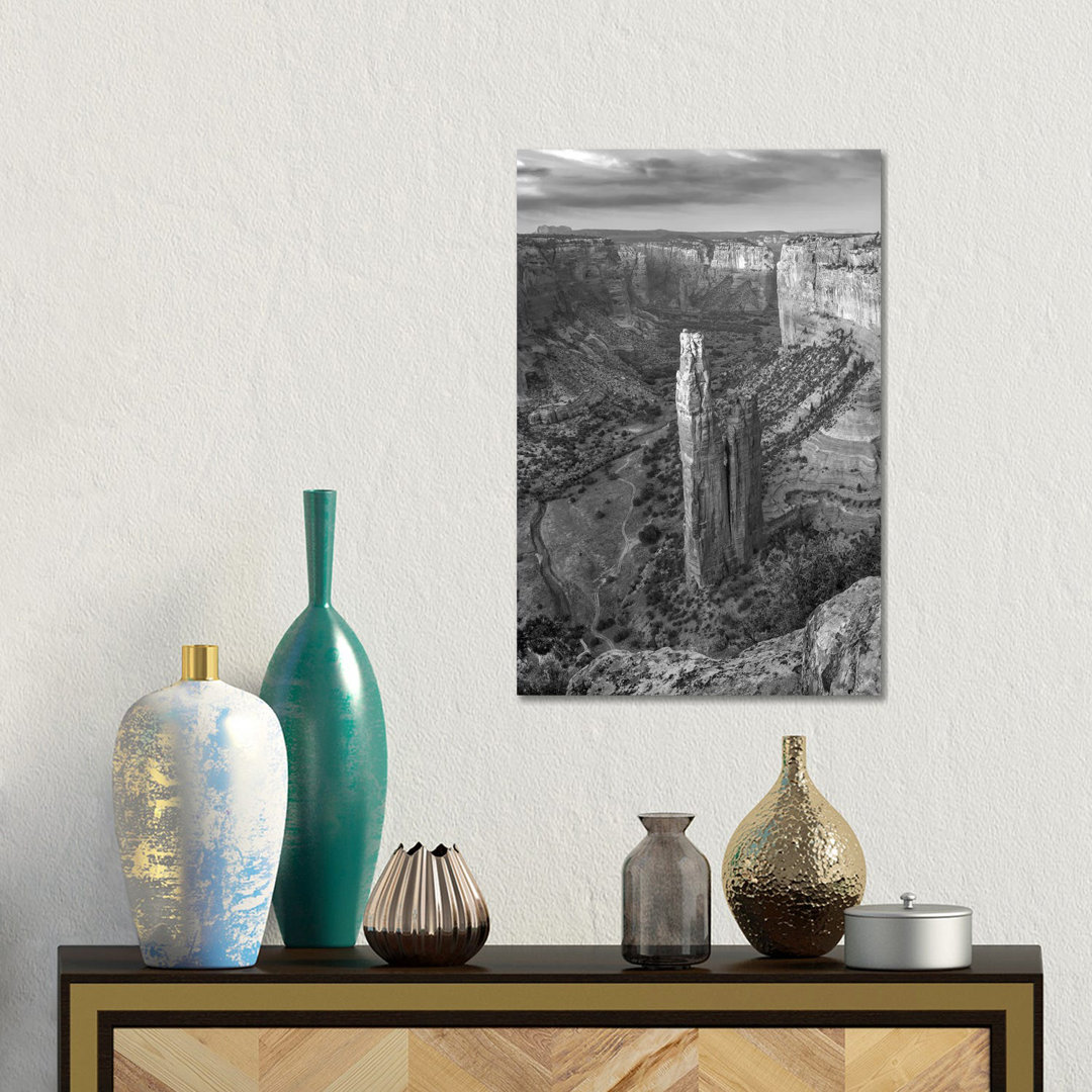 Spider Rock, Canyon De Chelley, Arizona von Tim Fitzharris - Gallery-Wrapped Canvas Giclée