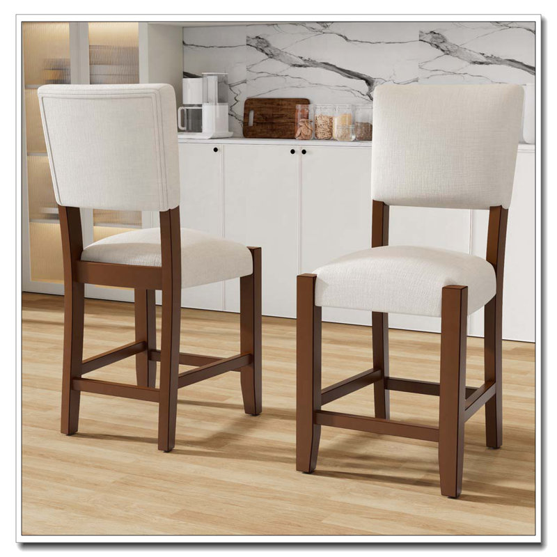 Ensemble de tabourets de bar modernes