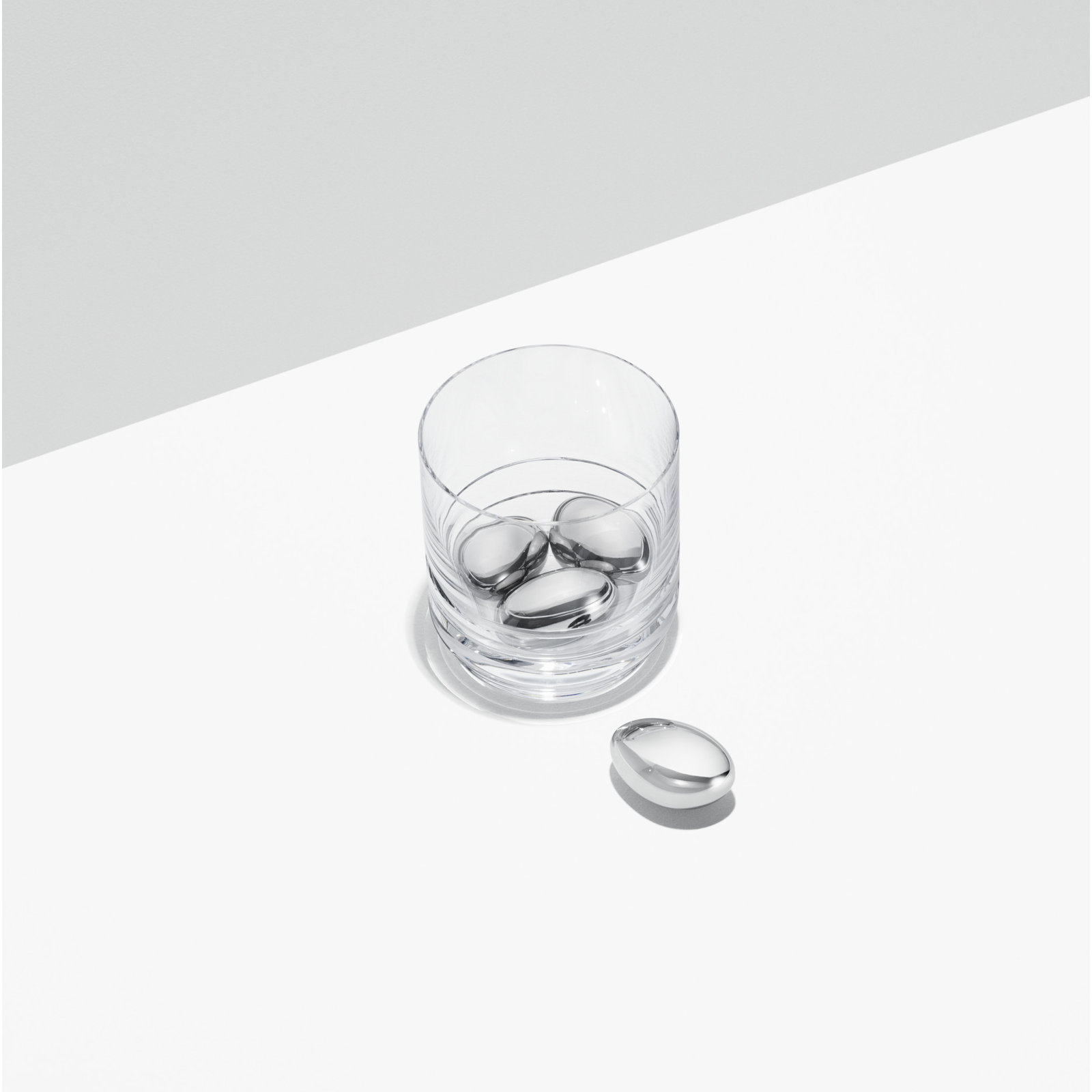 Sky Stainless Steel Whiskey Rock
