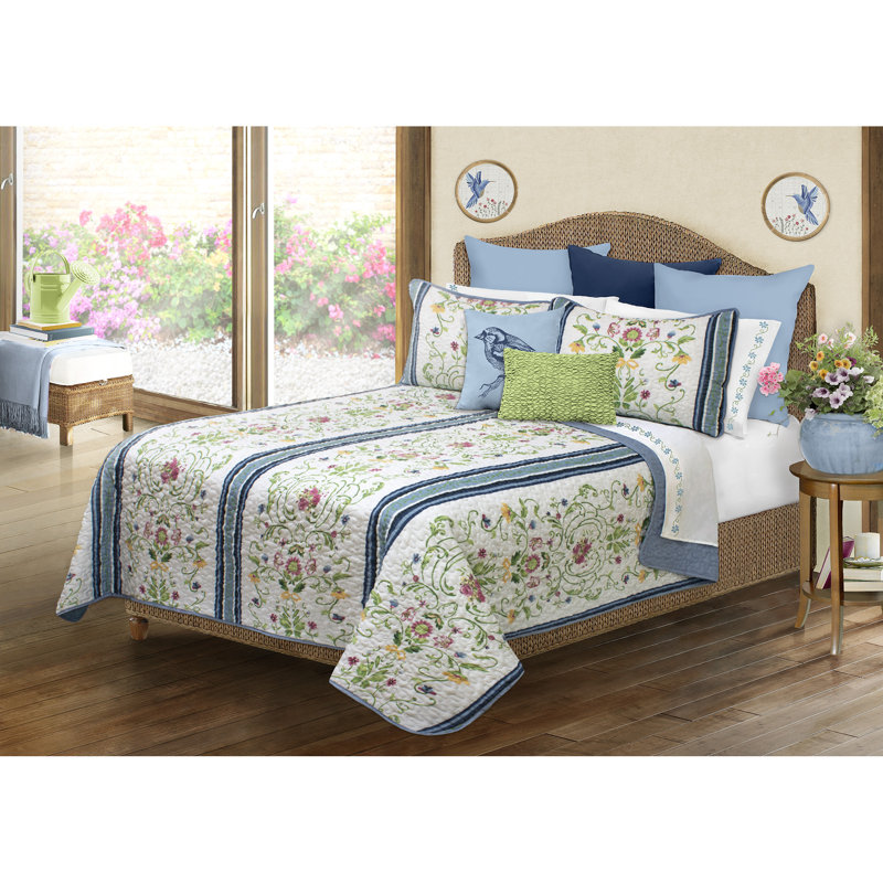 Luxury Bedding Collection Floral Quilt, Full/Double Quilt + 2 Shams