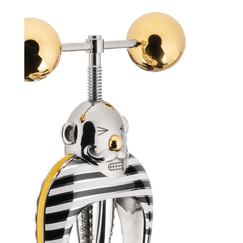Strongman Nutcracker