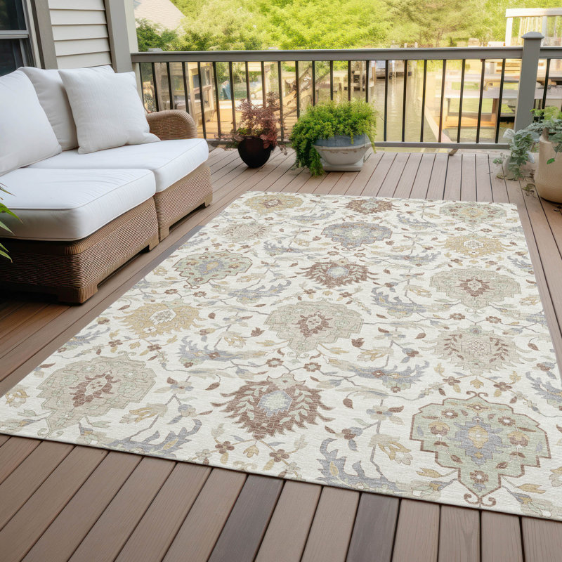 Tapis intérieur / extérieur ivoire lavable Ilyara , 2 pi 6 po x 3 pi 10 po