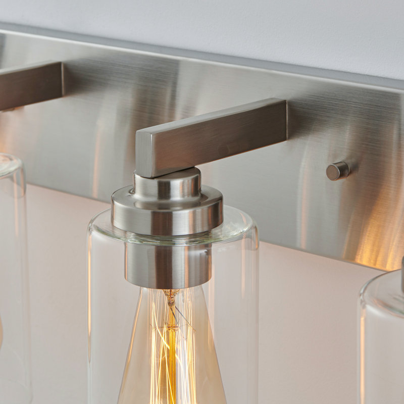 Éclairage de meuble-lavabo transitionnel à intensité variable, 28,38 po de largeur, Nickel brossé, 4 lumières