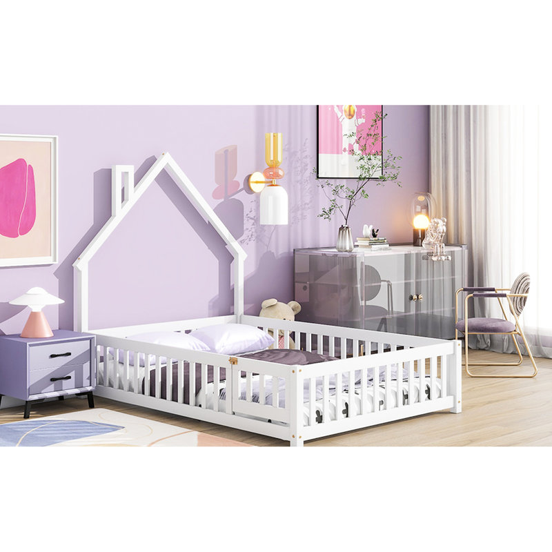 Lit double pleine grandeur avec tête de lit en forme de maison et Compromension, blanc - Clôture de plancher simple en bois de pin pour plus de confort