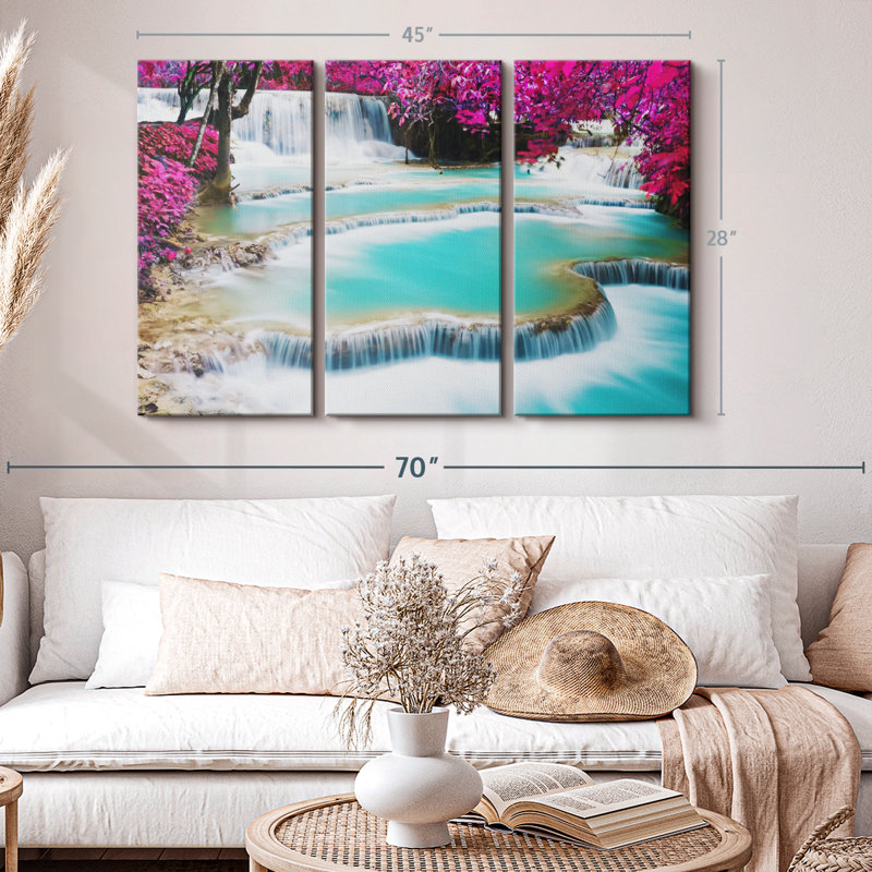 «Kuang Si Waterfall» sur, H 28 po x l 45 po x P 1,25 po