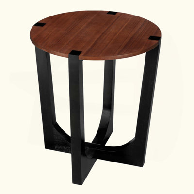 Acacia Solid Wood Side Table With Circular Top, Perfect For Modern And Versatile Use