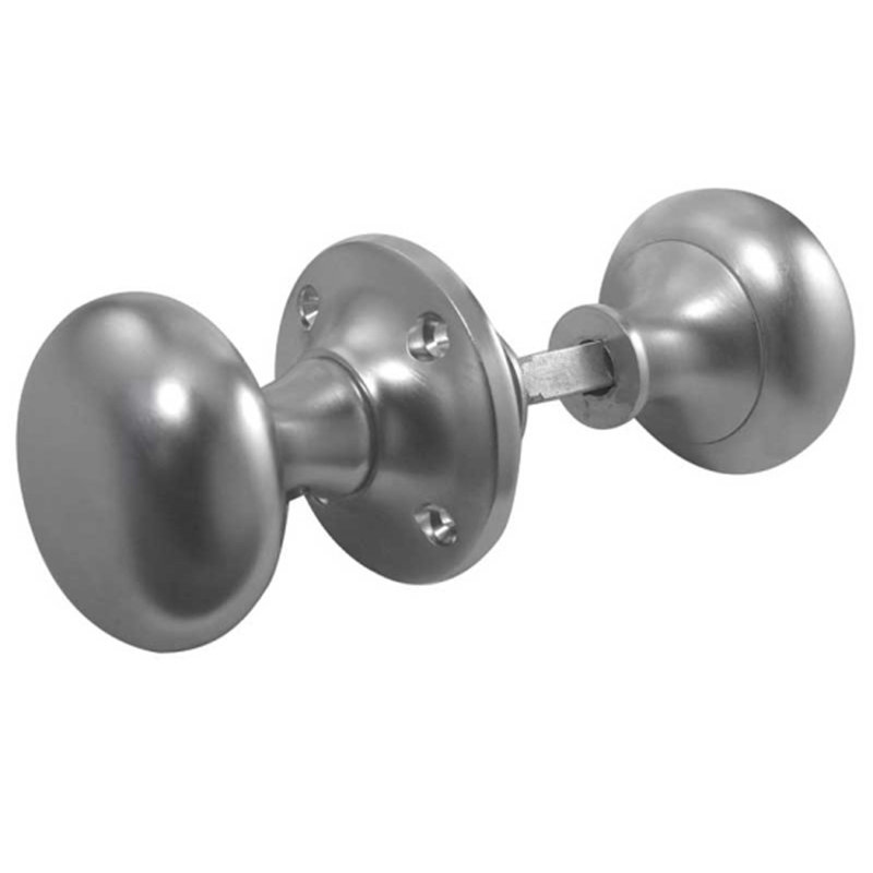 Passage Knobset, Satin Chrome