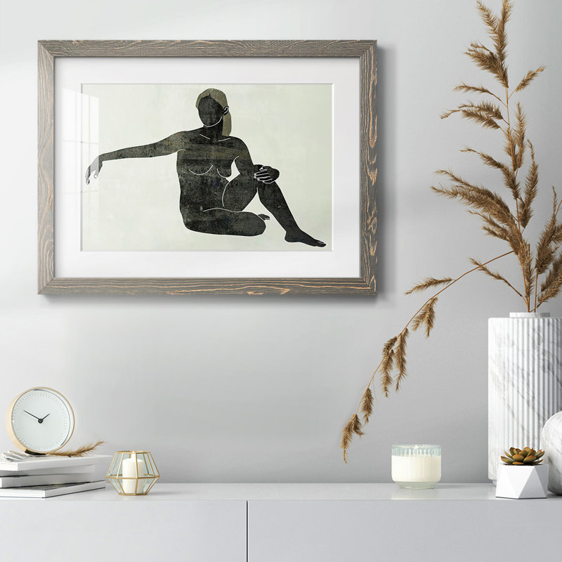 Folded figure III, impression encadrée sur papier, Gris, H 14 po x l 20 po x P 1,5 po