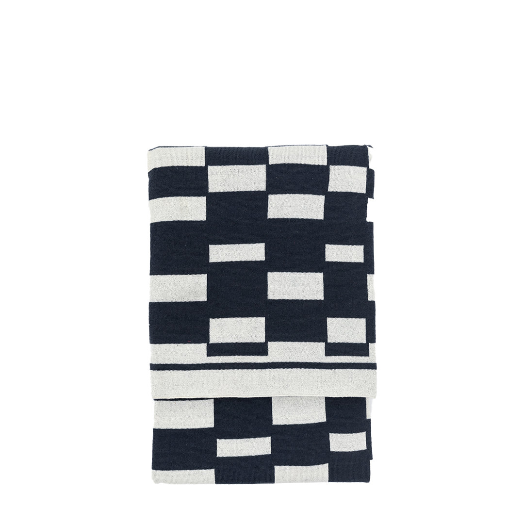 Lohko Knitted Throw