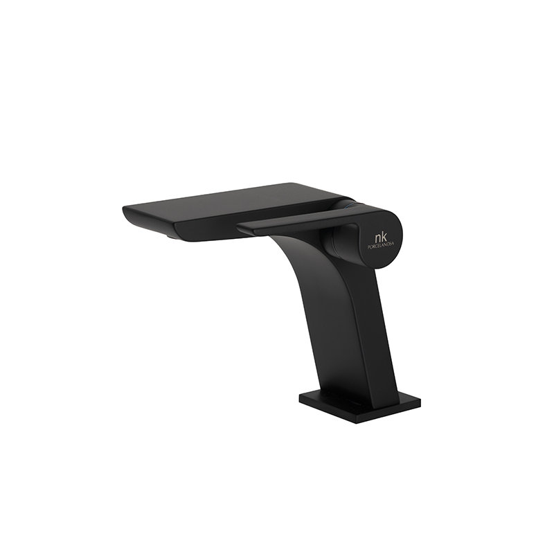 Oxo Single Hole Bathroom Faucet, Black