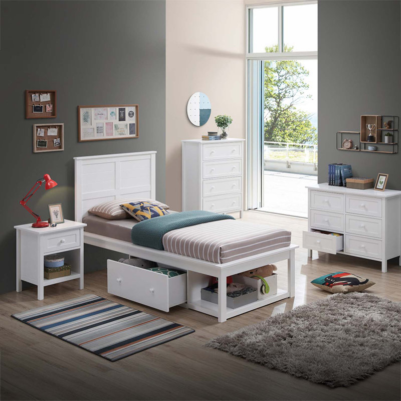 Commode 4 tiroirs Lolanda, finition blanche