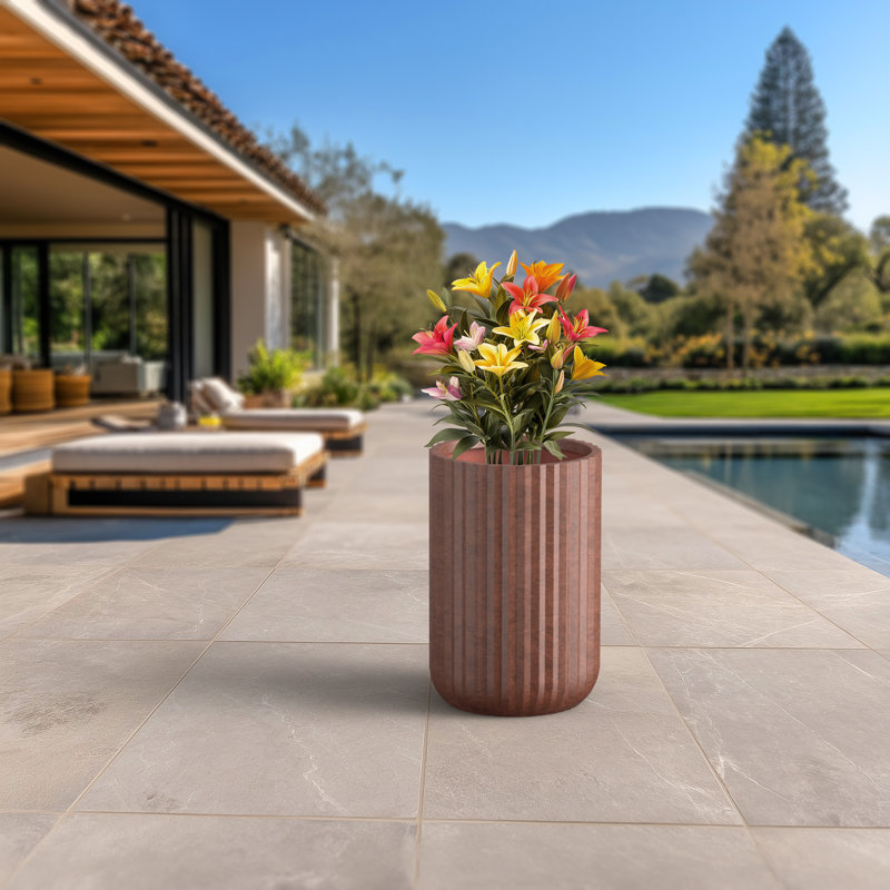 Pot à fleurs moyen rond en béton avec trous de drainage, H 22,44 po x l 13,98 po x P 13,98 po