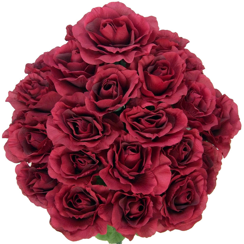 Bouquet de rose artificielles en fleurs, Bourgogne