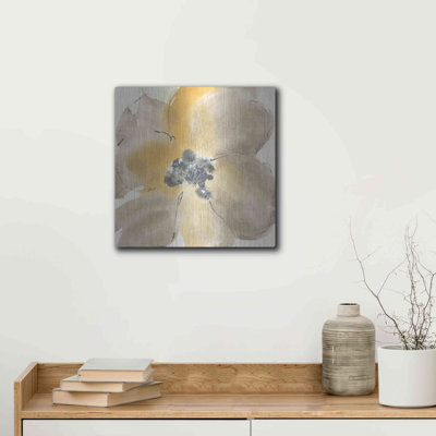 «Flower Tones I» par Chris Paschke, 36 po x 36 po