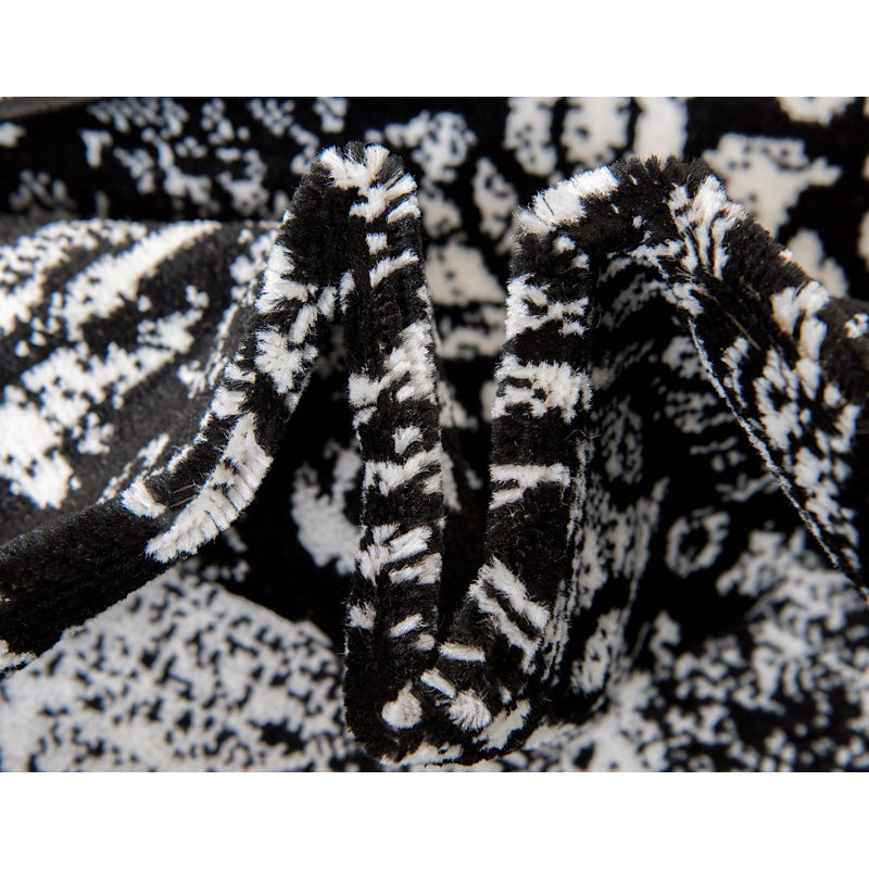 Tapis floral Brandt, Rond 7 pi 1 po, Noir / blanc
