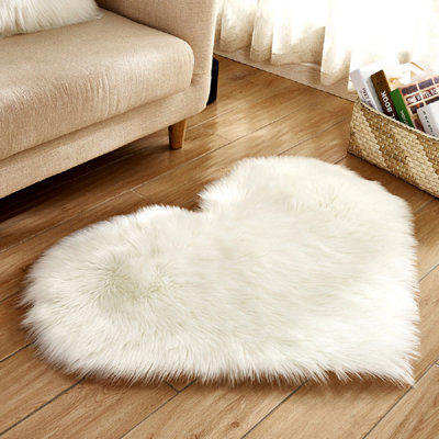 Steven Heart Shaped Super Soft Handmade Shag Sheepskin White Rug
