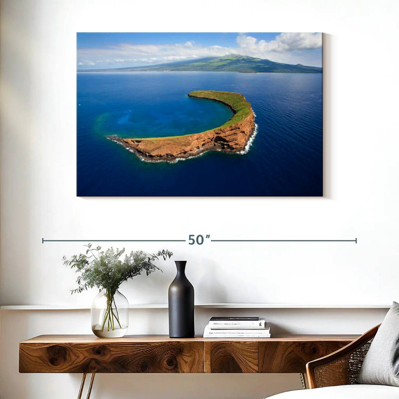Gillard Molokini Crater Island, H 26 po x l 39 po
