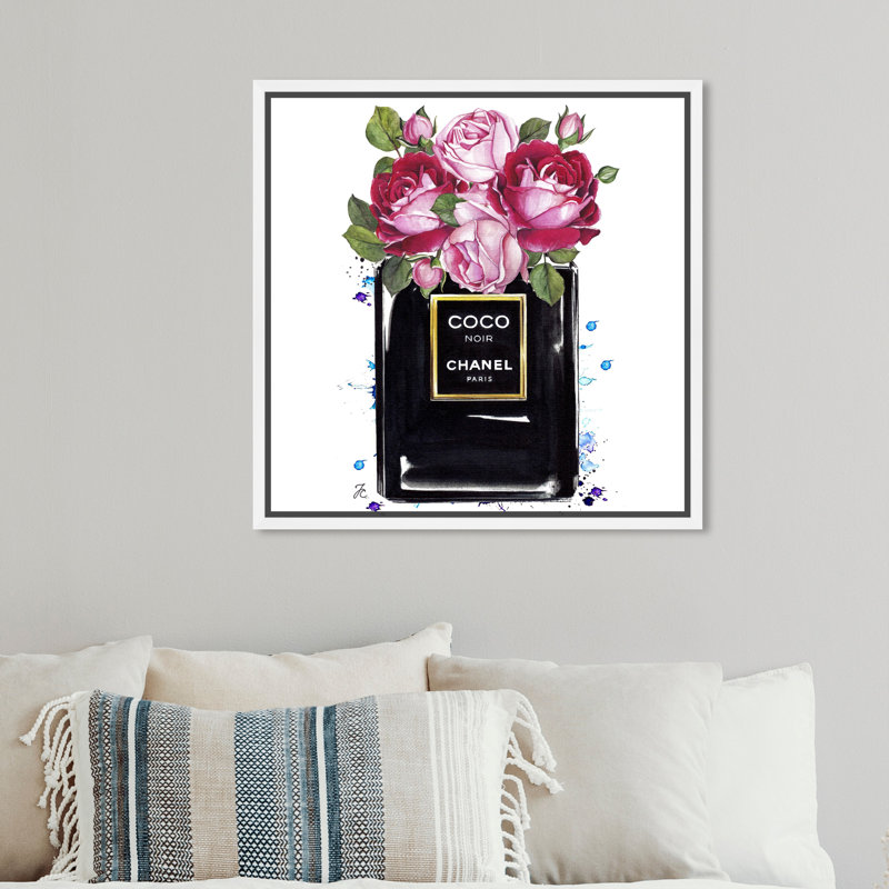 «Damilola Doll Memories Coco Roses», impression, Cadre blanc, H 12 po x l 12 po