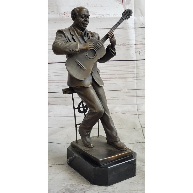 Figurines et sculptures