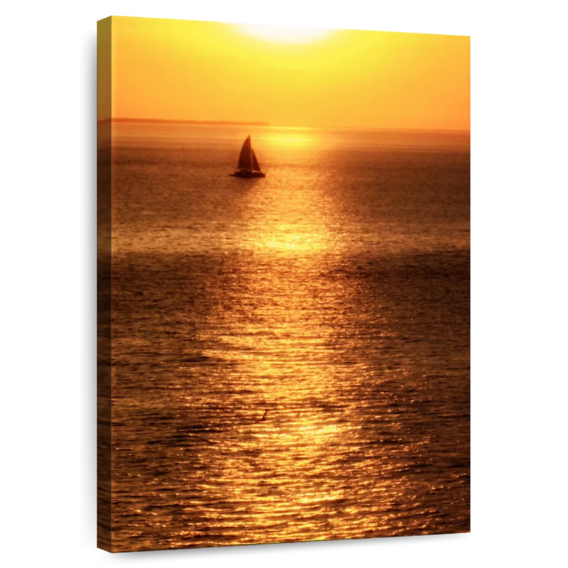 Gillard voilier au coucher du soleil I, H 51 po x l 34 po